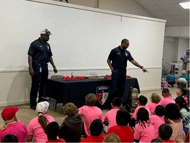 Sealy Fire Department Presenting at the Annual Youth & Safety Day